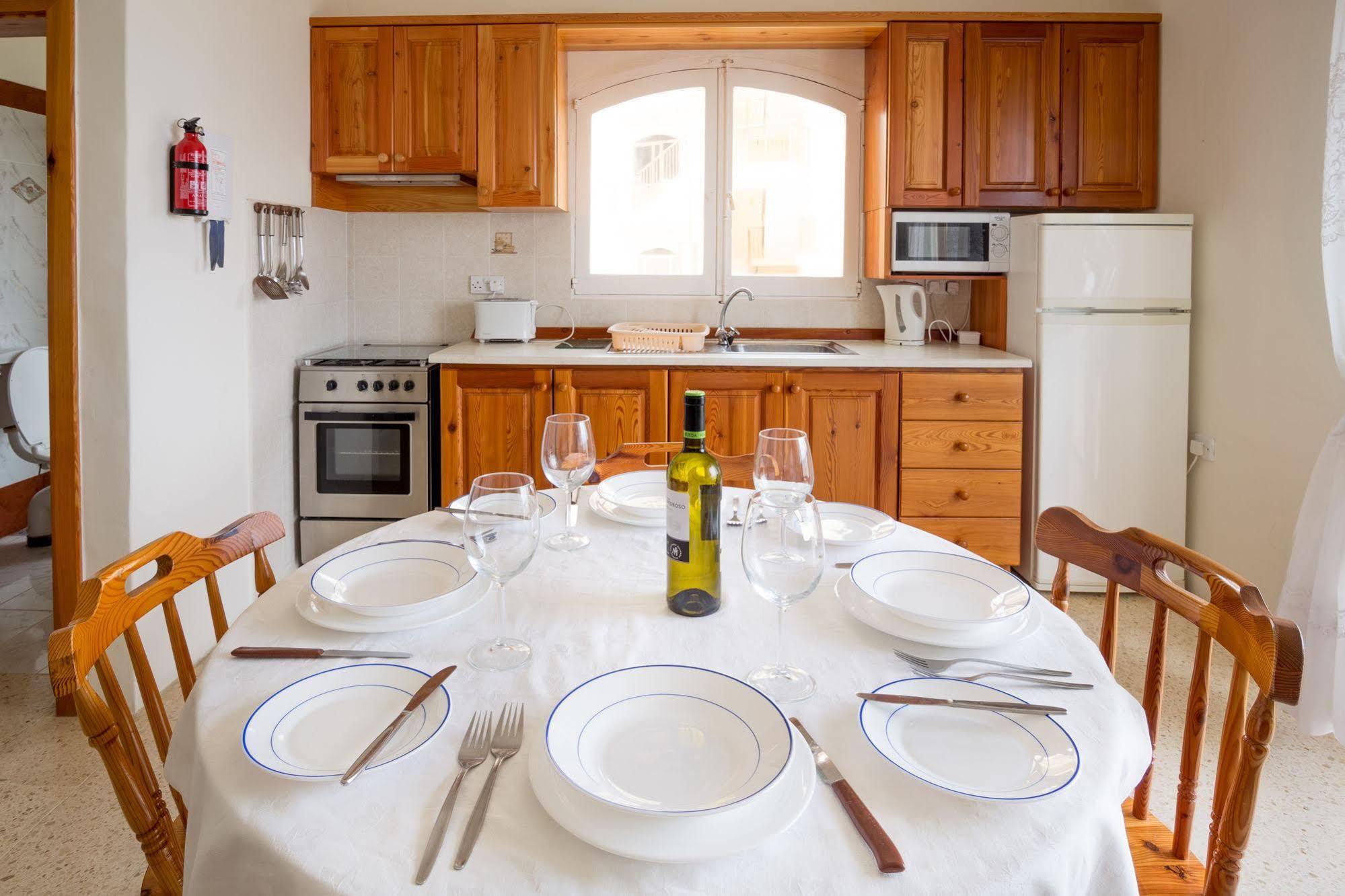 Horizon Apartments Gozo Marsalforn Exterior foto